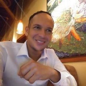 Meet your Posher, Andres